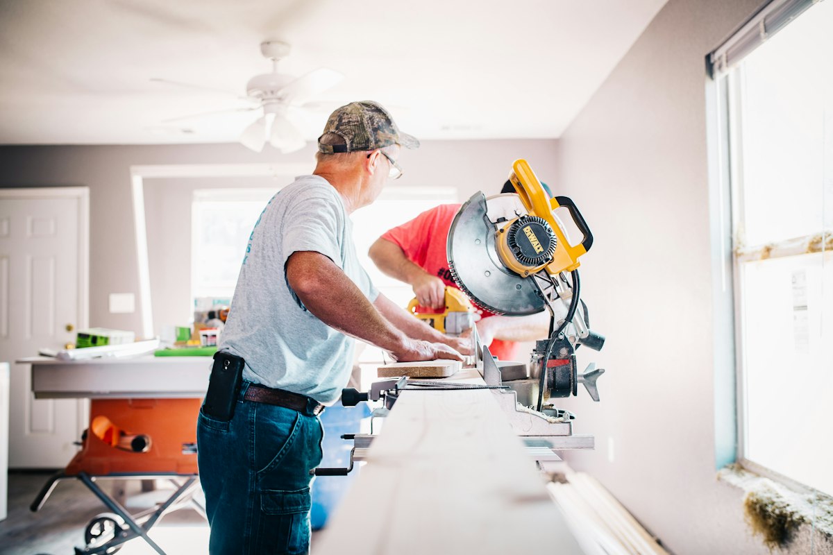 Air conditioning tigertail FL professional service technician inspection image 1